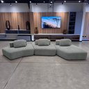 Ver imagem 1 de Sofá Ilha Sala de Estar 2 Módulos e Chaise Dakota Encosto Almofadas Soltas Bouclê Rústico Cinza G33 