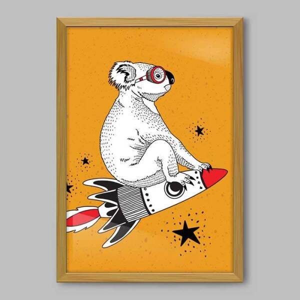 Quadro Animal Koala on Rocket - 60x40cm - Moldura Padrão Madeira - 1