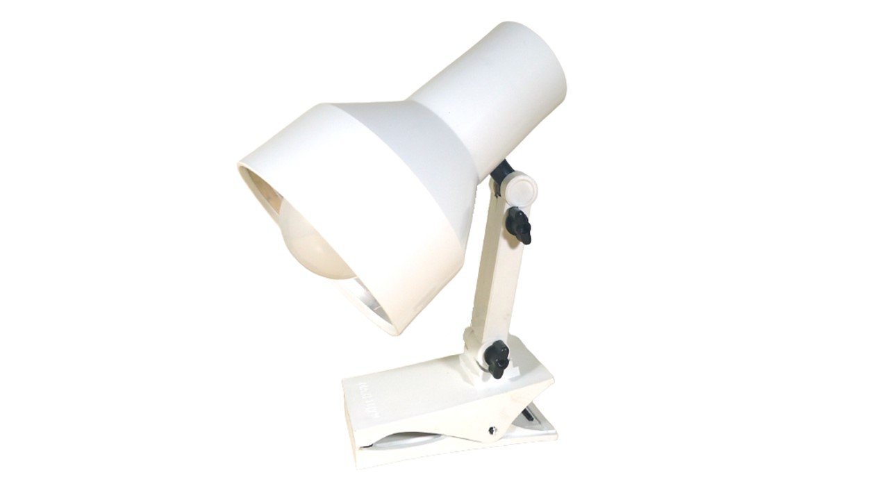 Luminária com Garra e Cúpula anti-térmica Ilutec Ref. 358 Branco