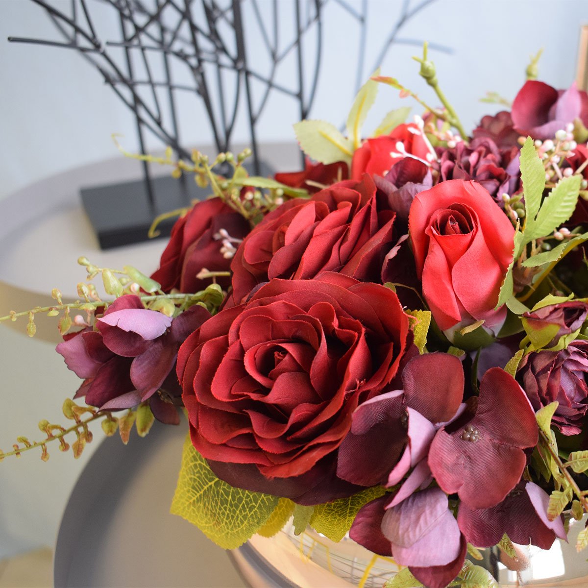 Arranjo de Mini Rosas Vermelhas no Vaso Baixo Rose| Linha Arranjos de Flores Formosinha - 3