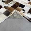 Ver imagem 3 de Tapete de Couro Marrom Misto 1,70x2,20 com Borda Peça 10x10