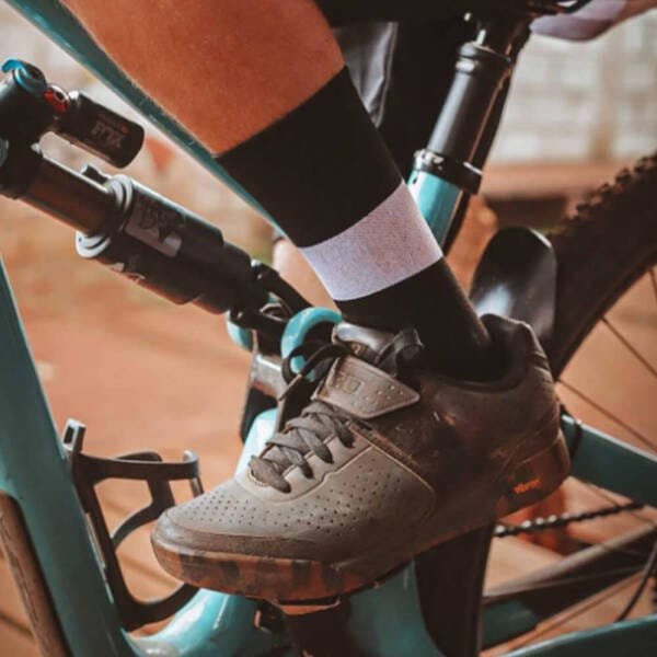 Transbike Truckpad Suporte Protetor Tampa Traseira Pequeno + Meia Esportiva Top Racing Nomad Cor:Cla - 8