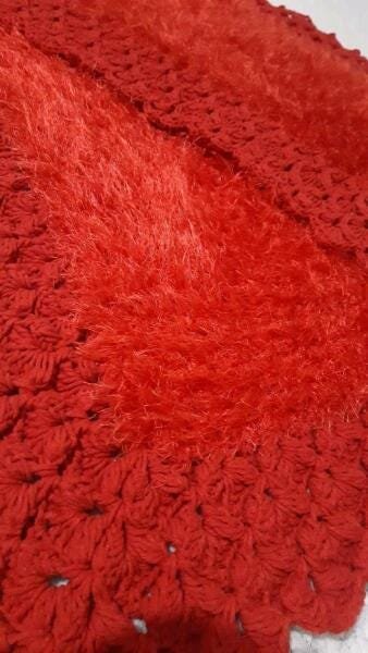 Tapete de Crochê Luxo Vermelho Artesanal - 2