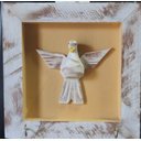Ver imagem 6 de Quadro Fundo Amarelo 15 Cm em Madeira com Pomba Entalhada