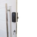 Ver imagem 4 de Porta Pivotante de Alumínio Branco com Puxador com Fechadura Digital Linha Roma/Esquerda/ 210 x 100