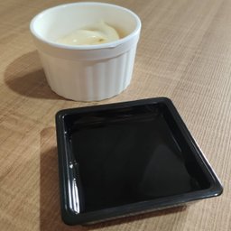 Kit 12 Porta Shoyu 50ml Molheiras Sushi 7,2cm Pretas Quadradas Uno Coza Polipropileno - 3