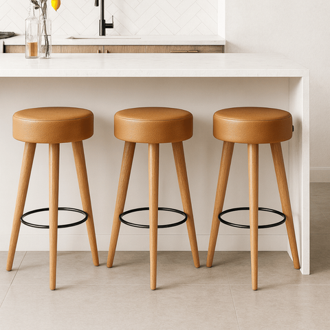 Kit 3 Banquetas Alta 80 Cm Estofada Corino Amarula Retrô Pé Palito P/ Cozinha Gourmet Balcão Bancada