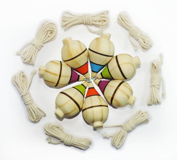 Kit com 4 Piões em Madeira colorido brinquedo educativo clássic