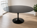 Ver imagem 1 de Mesa de Jantar Saarinen Oval 160x90cm - Mármore São Gabriel