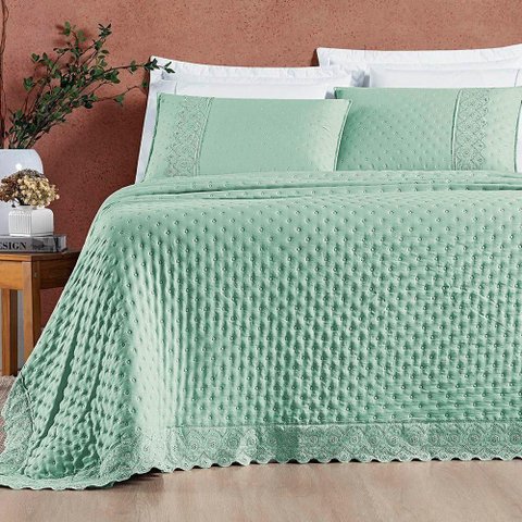 Kit Cobre Leito Colcha Bouclê King Bordada Micropercal 200 Fios 3 Peças Verde Salvia 100% Polié