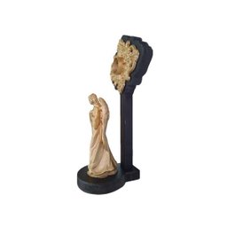 Imagem Anjo Da Guarda Dourado Feita Em Resina Com Relicário - 3