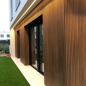 Painel Ripado Wpc Externo Cor Teca 2,90m X 20cm (0,58m²)