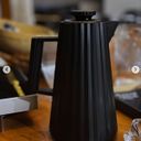 Ver mais imagens de Garrafa Termica Plisse 1l Preta Plástico Wolff