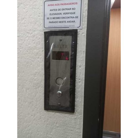 Protetor para Botoeira de Elevador Pavimento 25x10 (2 Peças)