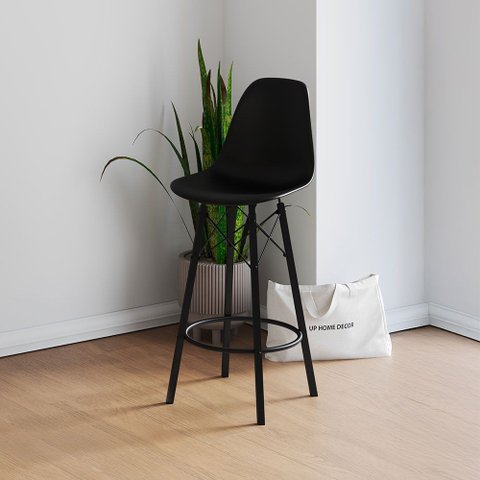 Banqueta Eames Tubo Ferro Preto Assento Preto