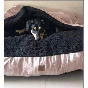 Cama Cave M 60x60:Rose gold com preto quadrada