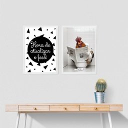 Kit 2 Quadros Engraçados Banheiro - Galo 33x24cm - com Vidro:madeira Branca - 2