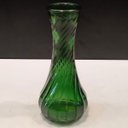 Ver mais imagens de Vaso Garrafa Decorativo de Vidro Verde 15x7x7cm Enfeite Sala Mesa Estante Flores