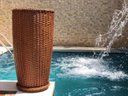 Ver imagem 3 de Vaso Coluna Fibra Sintética Indiana Alto Padrão 92cm Grande