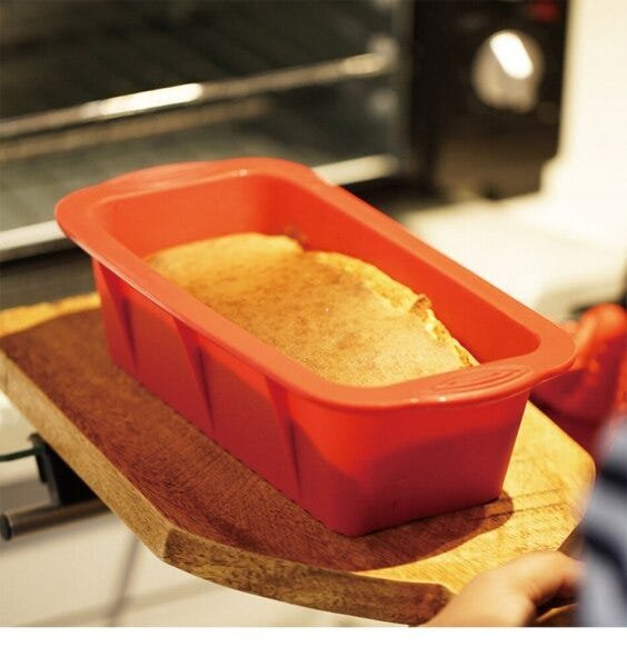 Forma Retangular Em Silicone Para Bolos E Pães | MadeiraMadeira