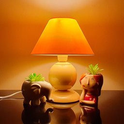 Abajur Moderno Decoração Quarto Sala Luminária Maetê Bege Cúpula Bege - 5