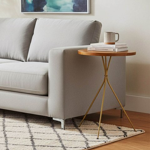 Mesa Lateral Redonda Bistrô Pé Palito Apoio Sofá Decoração 45 x 45cm Nozes / Dourado
