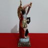 Imagem de São Miguel Arcanjo de Resina Asas Douradas - 20 cm - 2