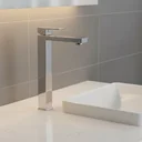 Ver mais imagens de Torneira para Lavatório Banheiro Quadrada Bancada Bica Alta Cromado 1/4v Cromado