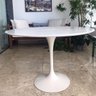 Mesa de Jantar Saarinen Oval Tampo de Pedra, Mármore e Granito 1,60x0,90m Tatu Bola Móveis - 3