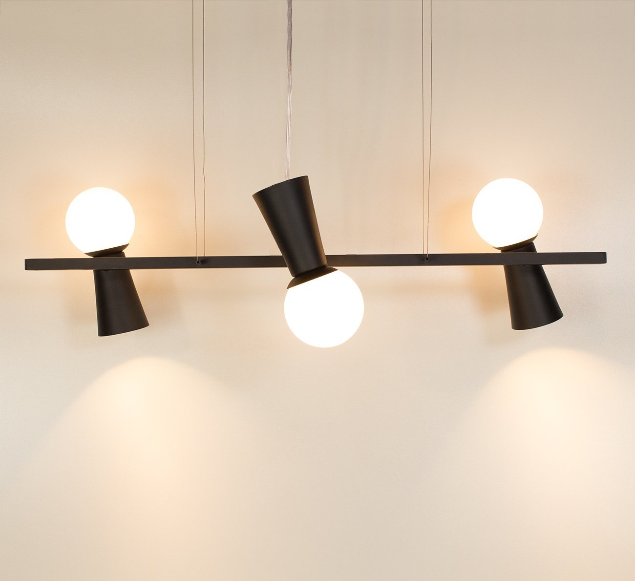 Luminária Pendente Articulado com 3 Globos de Vidro Mod. Wc3.1 Wood Iluminação Preto - 2
