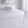 Protetor de Colchão Casal Altenburg com elástico Impermeável Boulevard Branco - 1