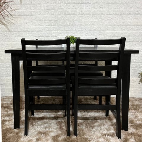 Conjunto Fixo Mesa 120x80 com 4 Cadeiras Estofadas Premium Cor:preto