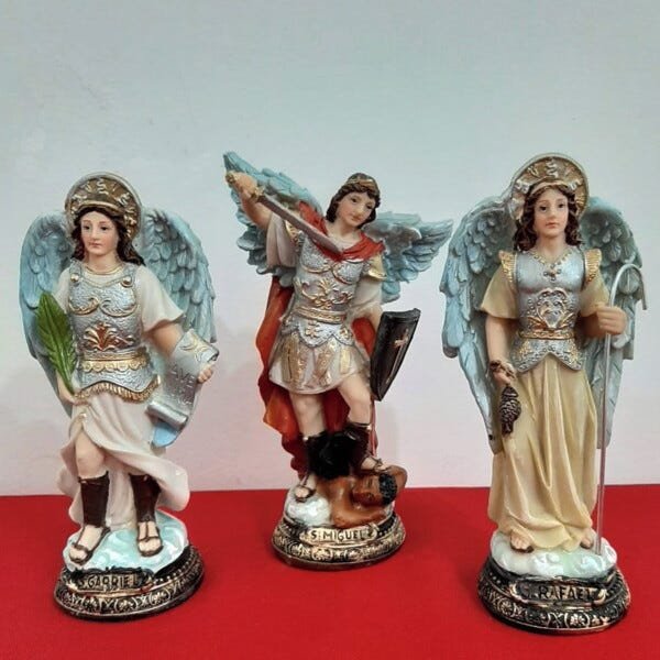 3 Imagens de Arcanjos São Miguel, São Rafael e São Gabriel de Resina - 15 cm - 1