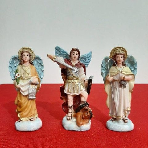 3 Imagens de Arcanjos São Miguel, São Rafael e São Gabriel de Resina - 7 cm