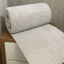 Ver imagem 1 de Cobertor Manta Relevância Queen Ultrasoft Dupla Face Bege 100% Poliéster