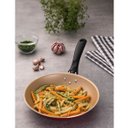 Ver imagem 5 de Jogo 2 Frigideiras em Alumínio Tramontina Antiaderente Starflon Max Vermelho