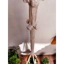 Ver imagem 4 de Prateleira suspensa em macramê Pipoca na cor Cru - com madeira Rústica