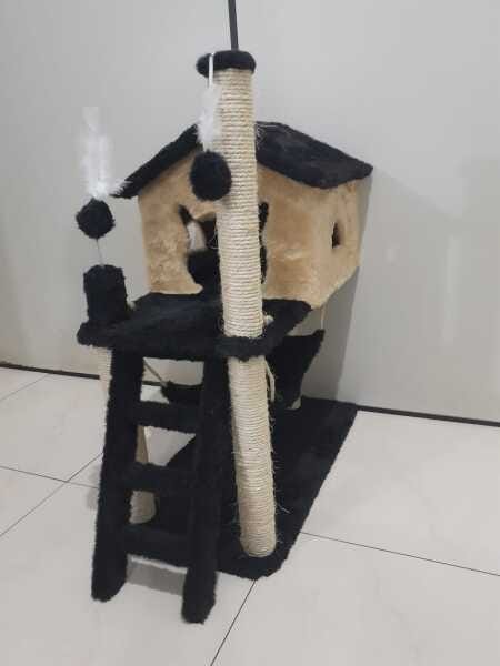 Arranhador Para Gato com Casa Rede Escada Bege - 4