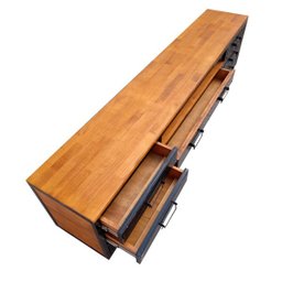 Rack Estilo Industrial de Ferro e Madeira - com 4 Rodízios, 8 Gavetas e 1 Prateleira - 4