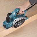 Ver imagem 2 de Plaina Elétrica 3.1/4" 82 Mm 500w 127v - Makita M1902b