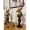 Ver imagem 2 de Enfeite Cabeça de Cervo de Resina com Guirlanda - Rio Master