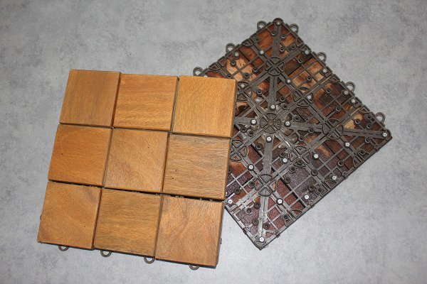 Deck de Madeira Modulado Quadriculado 30x30 Kit 120 Peças (10m²) - 2