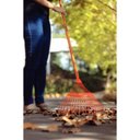 Ver imagem 4 de Vassoura Fixa com 18 Dentes Tramontina em Aço com Cabo de Madeira 120 Cm Desmontado