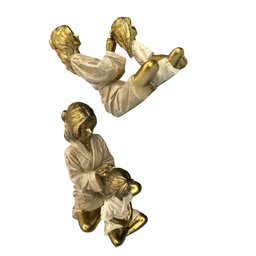 Estatua Carinho e Amor Mãe Penteando Cabelo Filha Laços entre Mãe e Filha - 9