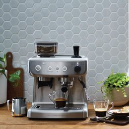 Cafeteira Espresso Oster Xpert Perfect Brew - 220V - 6
