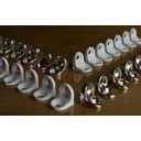 Ver imagem 1 de Kit de 100 Mini Cantoneira 13x13 Cadeirinha em Aço 2 Furos Branco