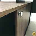 Ver mais imagens de Mesa para Escritório em L Diretor com 1 Porta de Correr Nogal/Preto