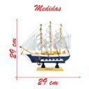 Ver imagem 2 de Miniatura Barco Navio de Madeira Veleiro Decorativo – 29cm
