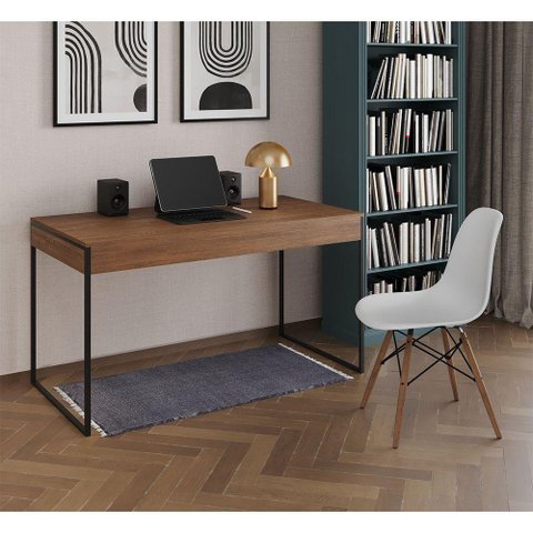 Mesa De Escritório Industrial Amêndoa 137X53Cm Base Ferro Preto Com 1 Cadeira Branca