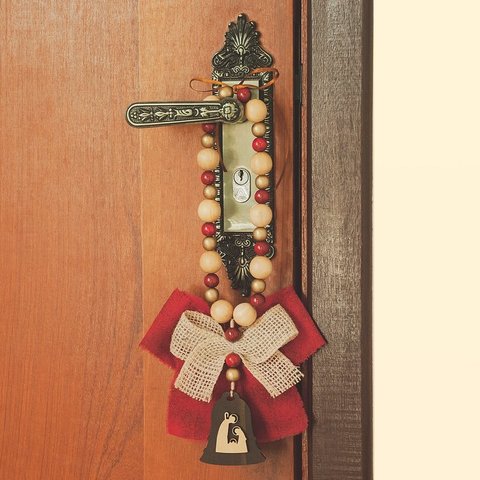 Adorno Dezena de Porta Natal com Laço e Sino Armazém Católico 172483